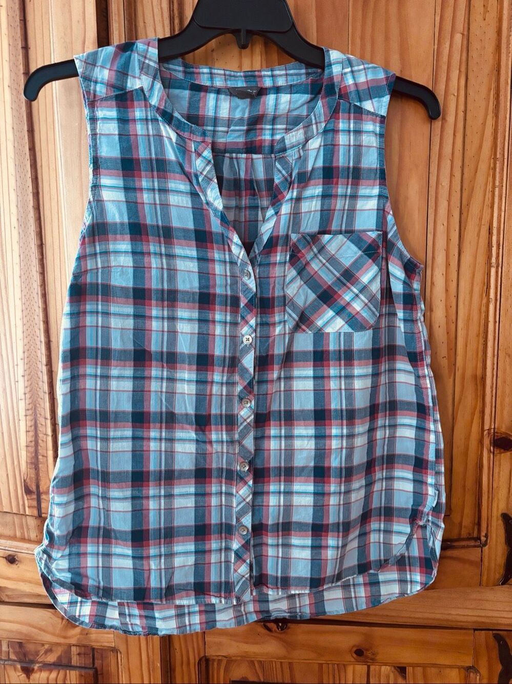 Eddie Bauer Red, White and Blue Sleeveless Blouse